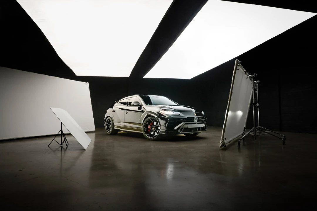 2023 Lamborghini Urus Performante - Image 28 of 31