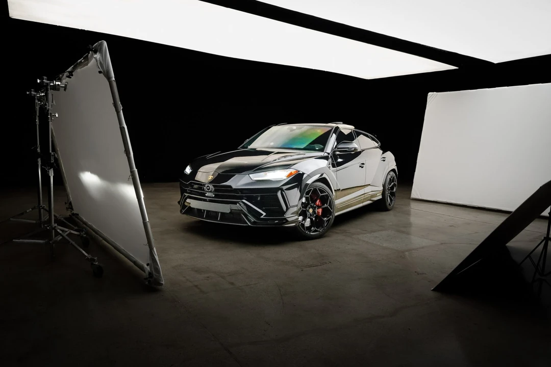 2023 Lamborghini Urus Performante - Image 18 of 31