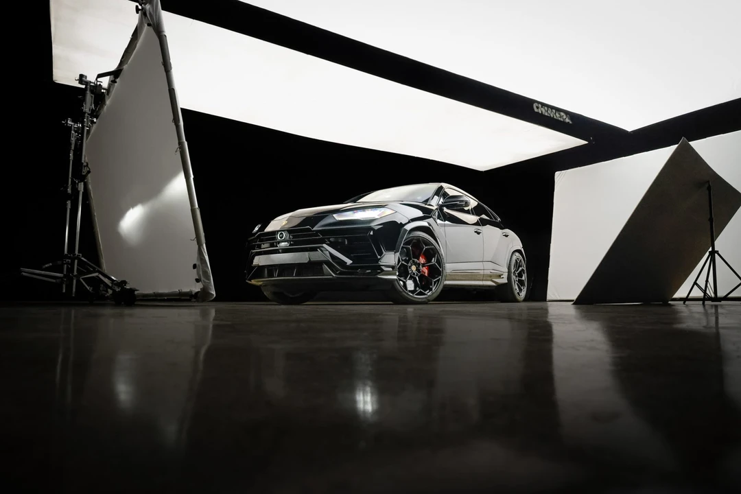 2023 Lamborghini Urus Performante - Image 19 of 31