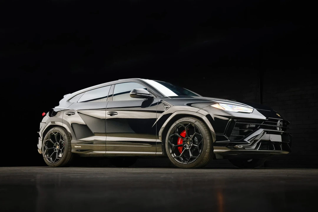 2023 Lamborghini Urus Performante - Image 30 of 31