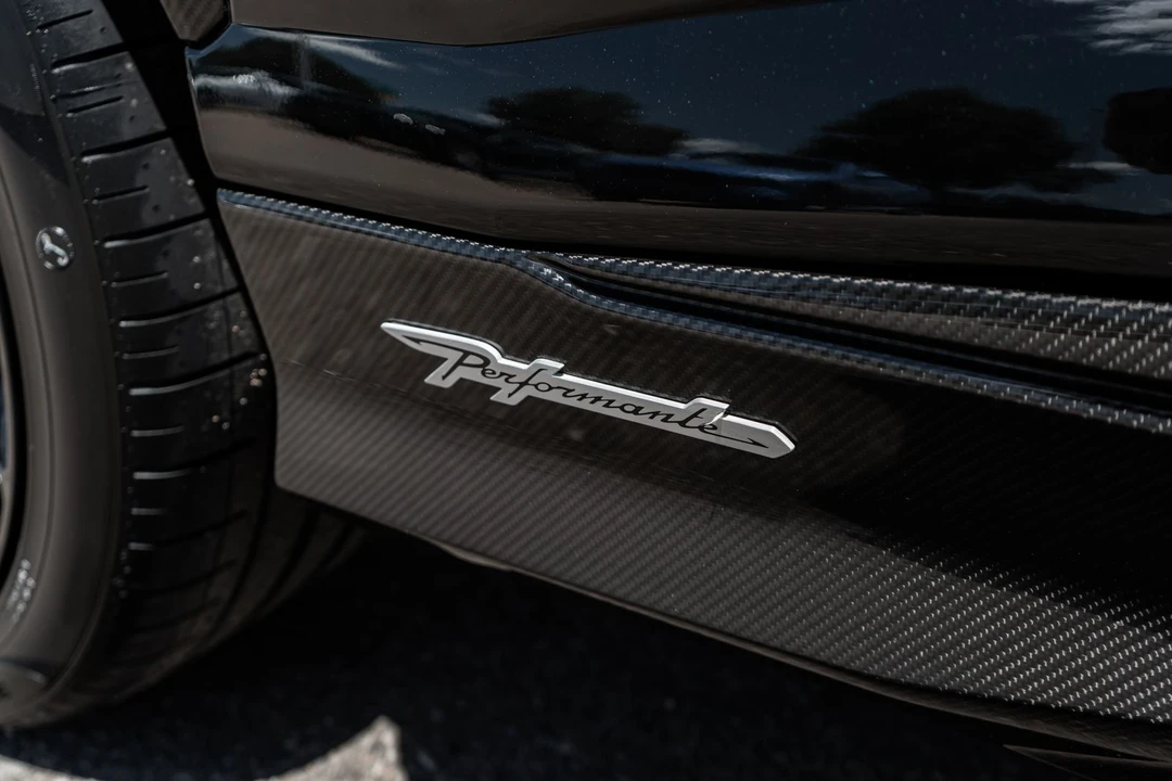 2023 Lamborghini Urus - Image 17 of 31