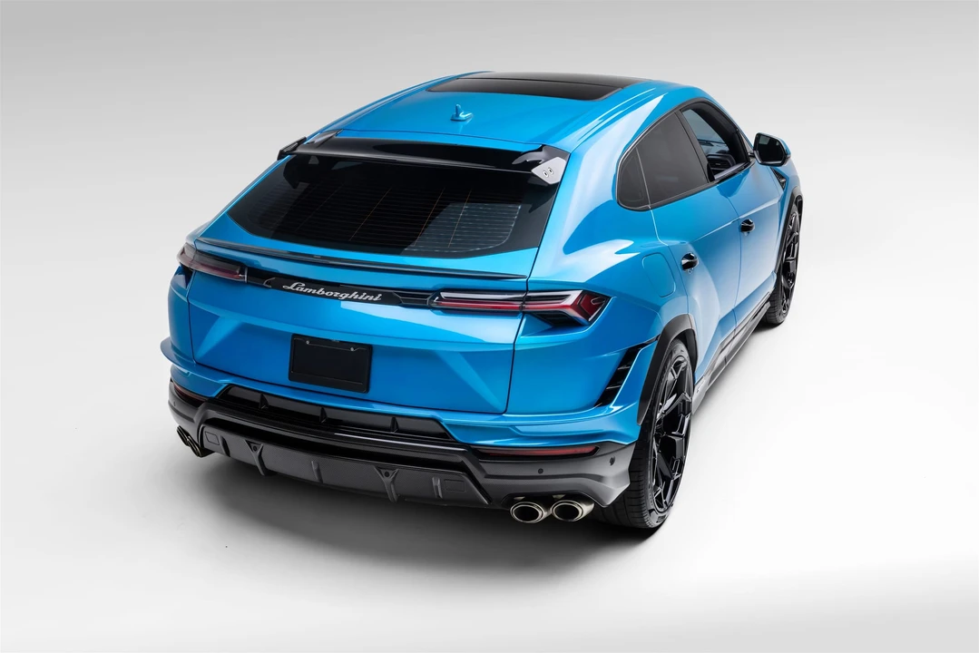 2023 Lamborghini Urus Performante - Image 11 of 31