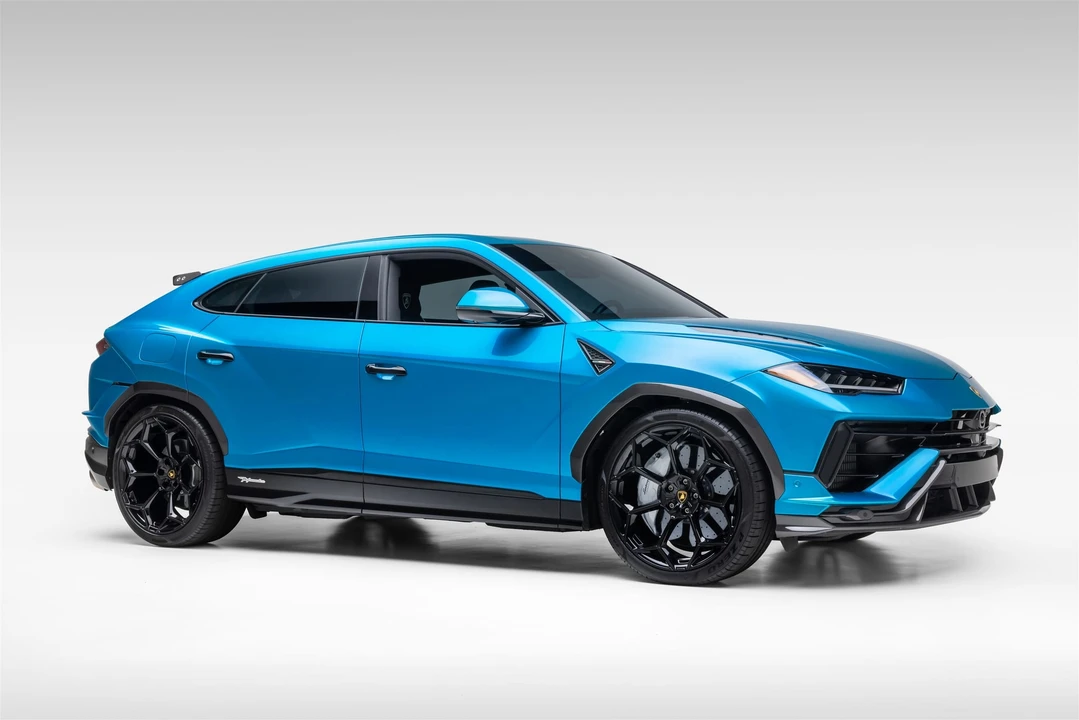 2023 Lamborghini Urus Performante - Image 6 of 31