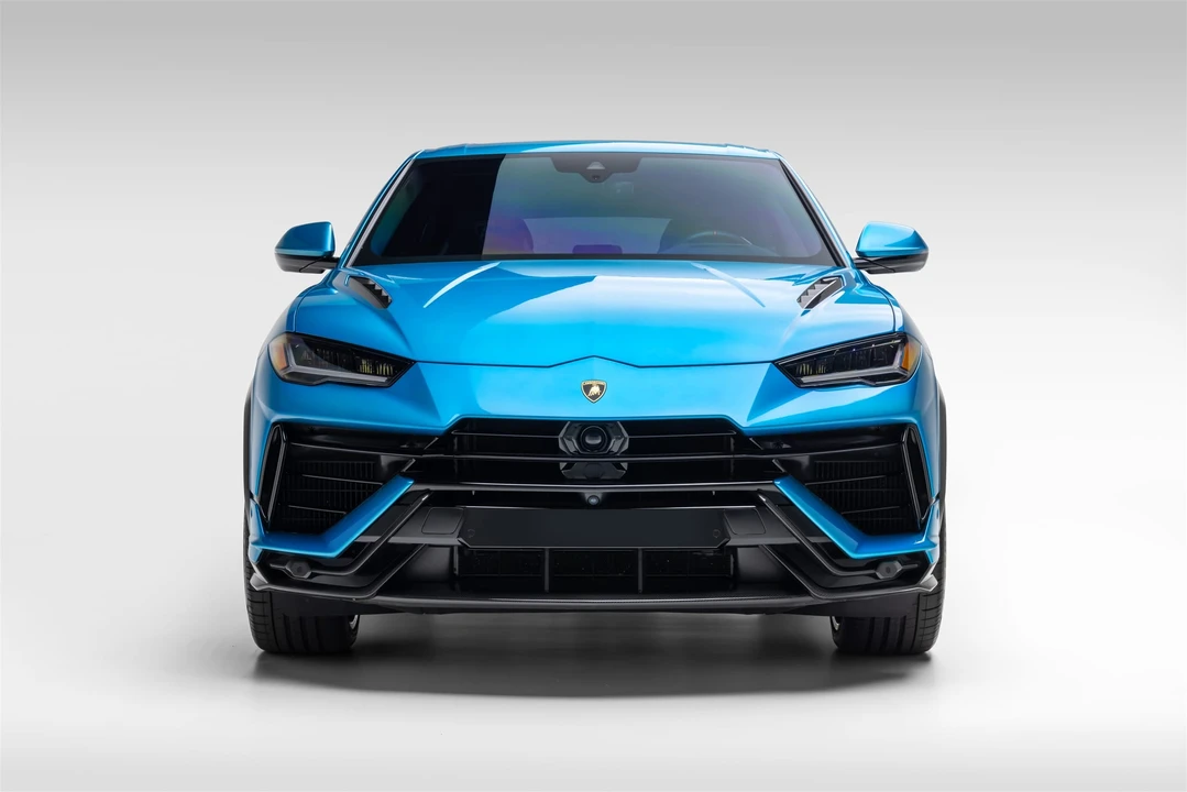2023 Lamborghini Urus Performante - Image 4 of 31
