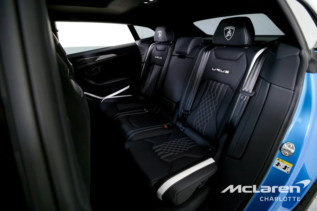 2023 Lamborghini Urus Performante - Image 18 of 21