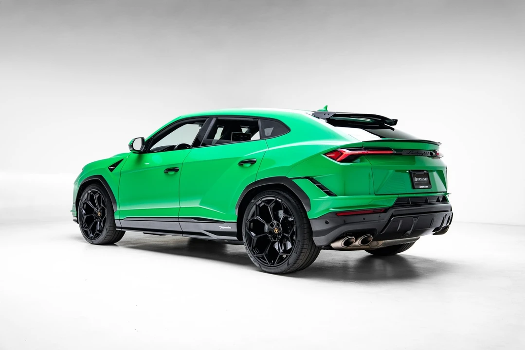 2023 Lamborghini - Image 30 of 31