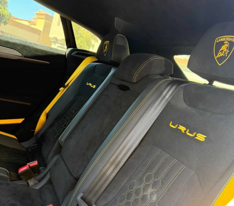 2023 Lamborghini Urus Performante - Image 6 of 27