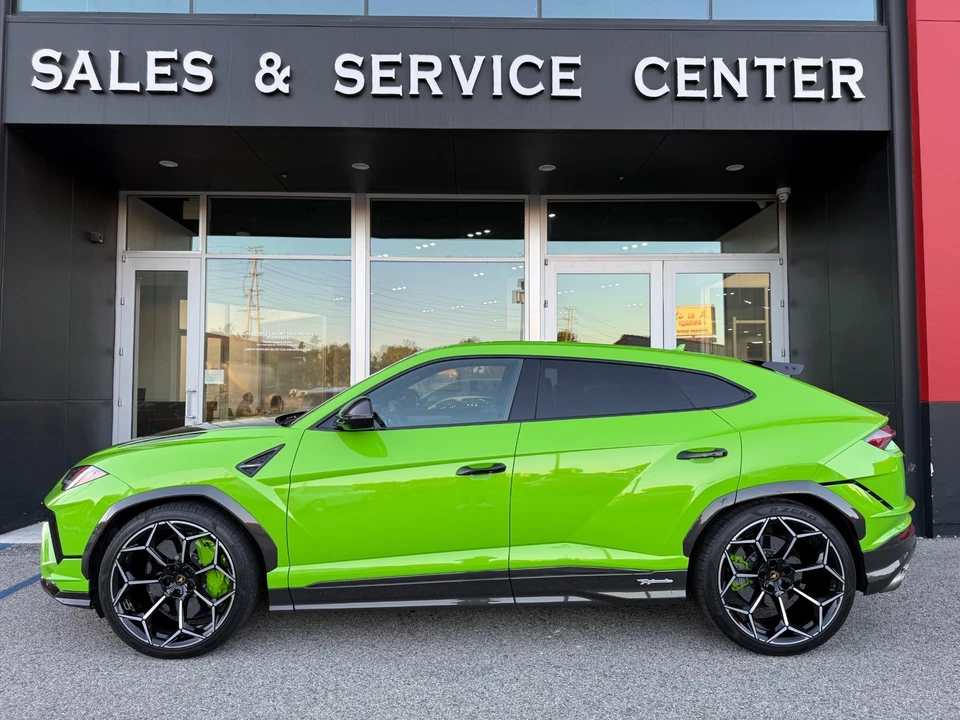 2023 Lamborghini Urus Performante - Image 6 of 21