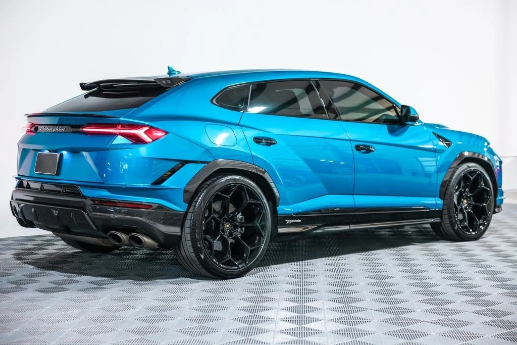 2023 Lamborghini Urus Performante - Image 6 of 21
