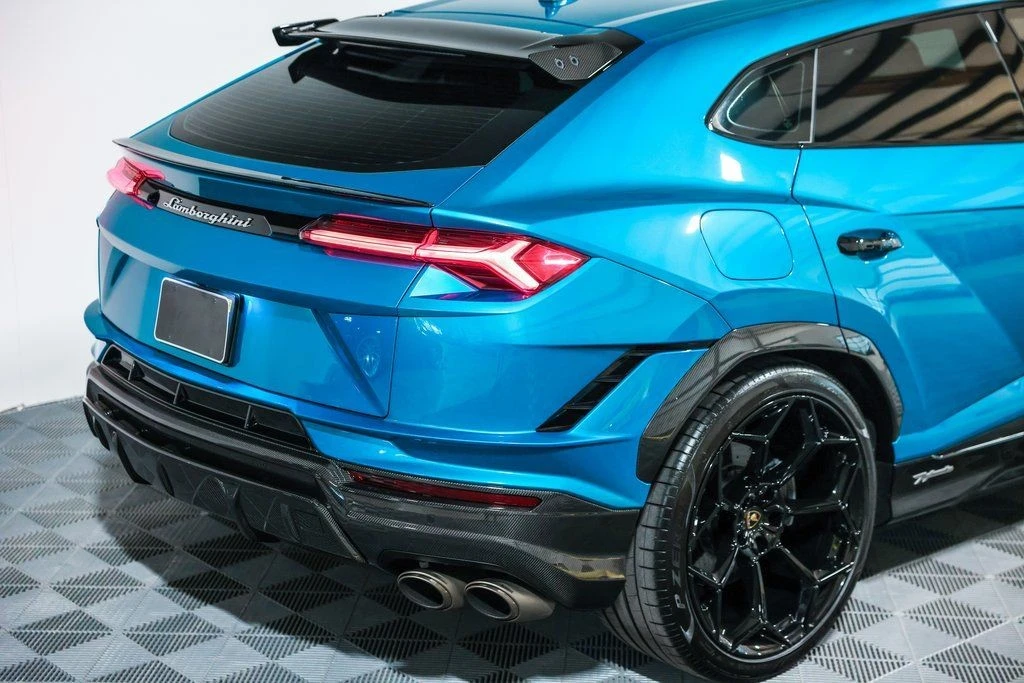 2023 Lamborghini Urus Performante - Image 7 of 21