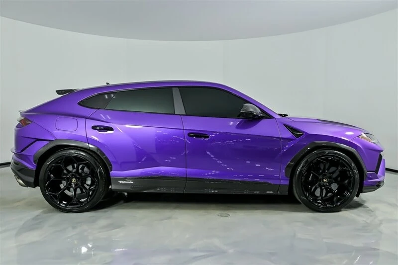 2023 Lamborghini Urus Performante - Image 21 of 21