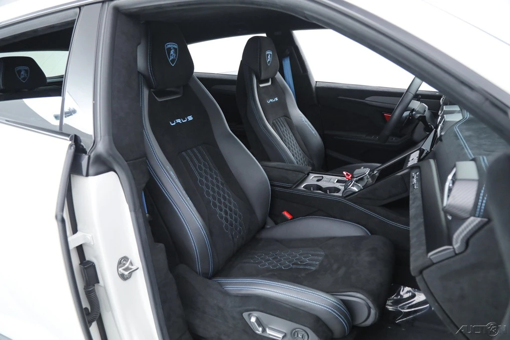 2023 Lamborghini Urus Performante - Image 21 of 21