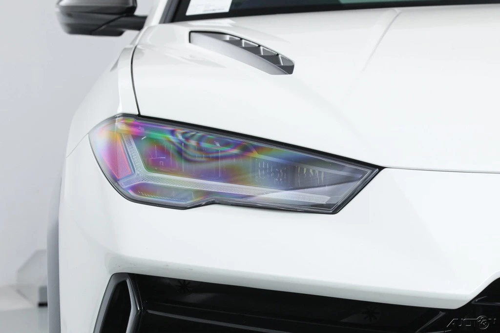 2023 Lamborghini Urus Performante - Image 11 of 21
