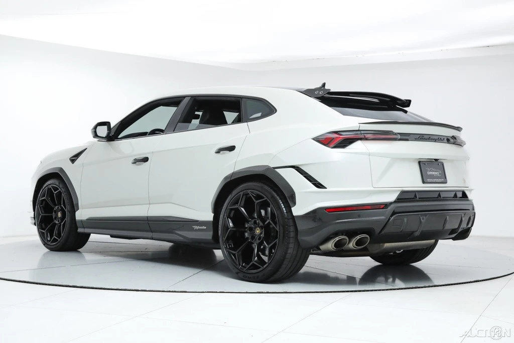 2023 Lamborghini Urus Performante - Image 3 of 21