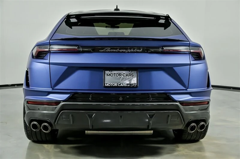 2023 Lamborghini Urus Performante - Image 17 of 21