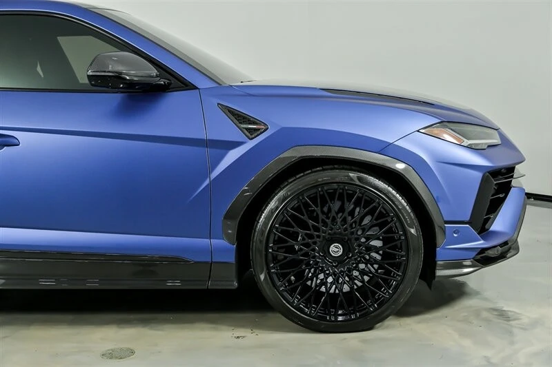 2023 Lamborghini Urus Performante - Image 21 of 21