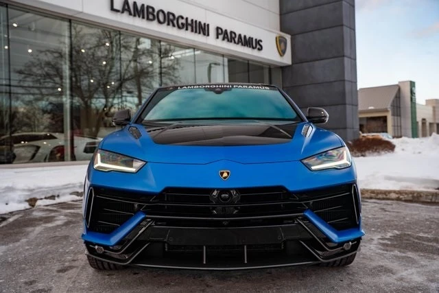 2023 Lamborghini Urus Performante - Image 3 of 12