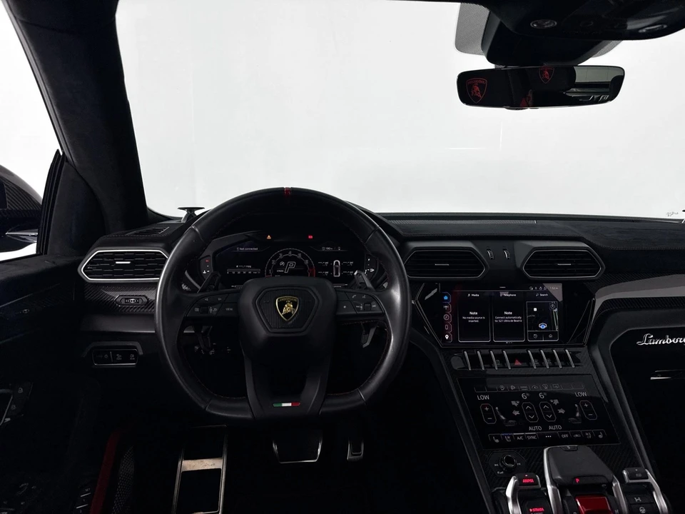 2023 Lamborghini Urus Performante - Image 25 of 31