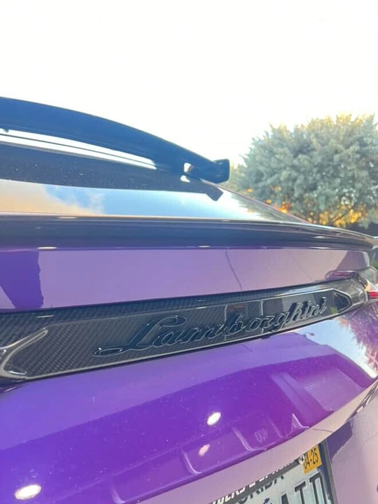2023 Lamborghini Urus Performante - Image 8 of 12