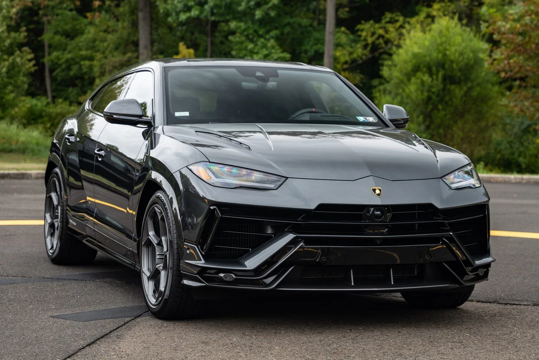 2023 Lamborghini Urus Performante - Image 6 of 31