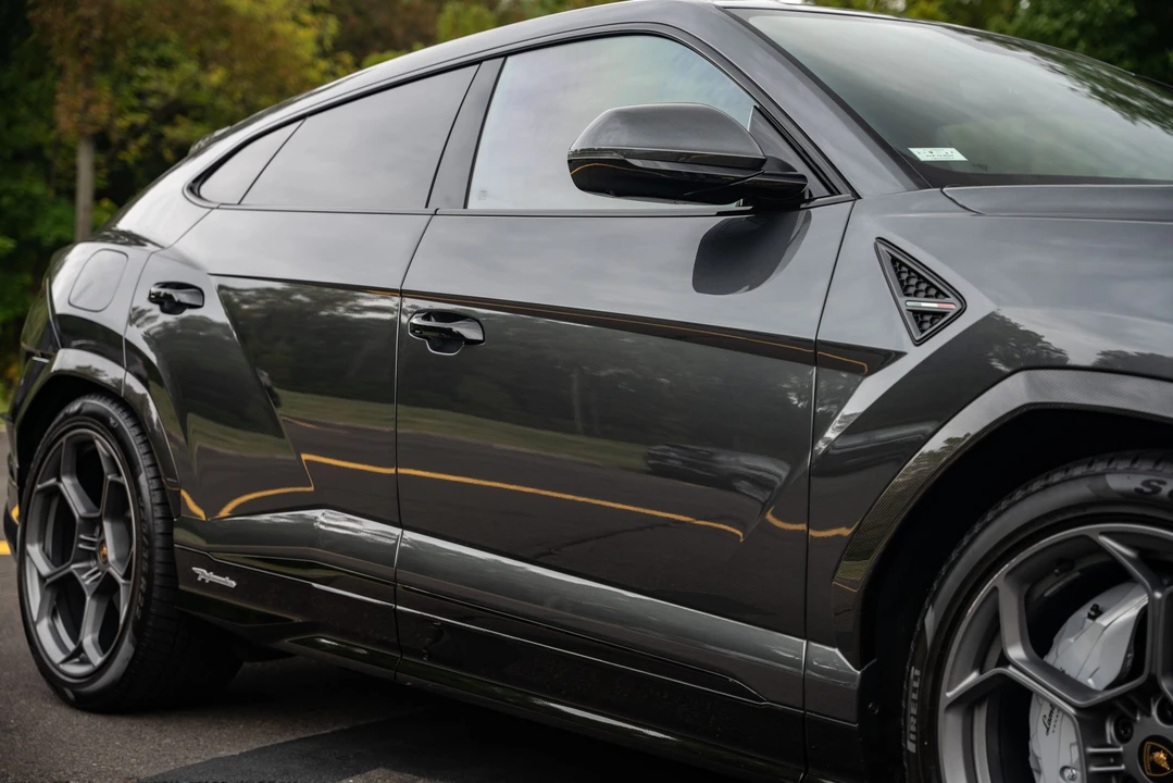 2023 Lamborghini Urus Performante - Image 30 of 31