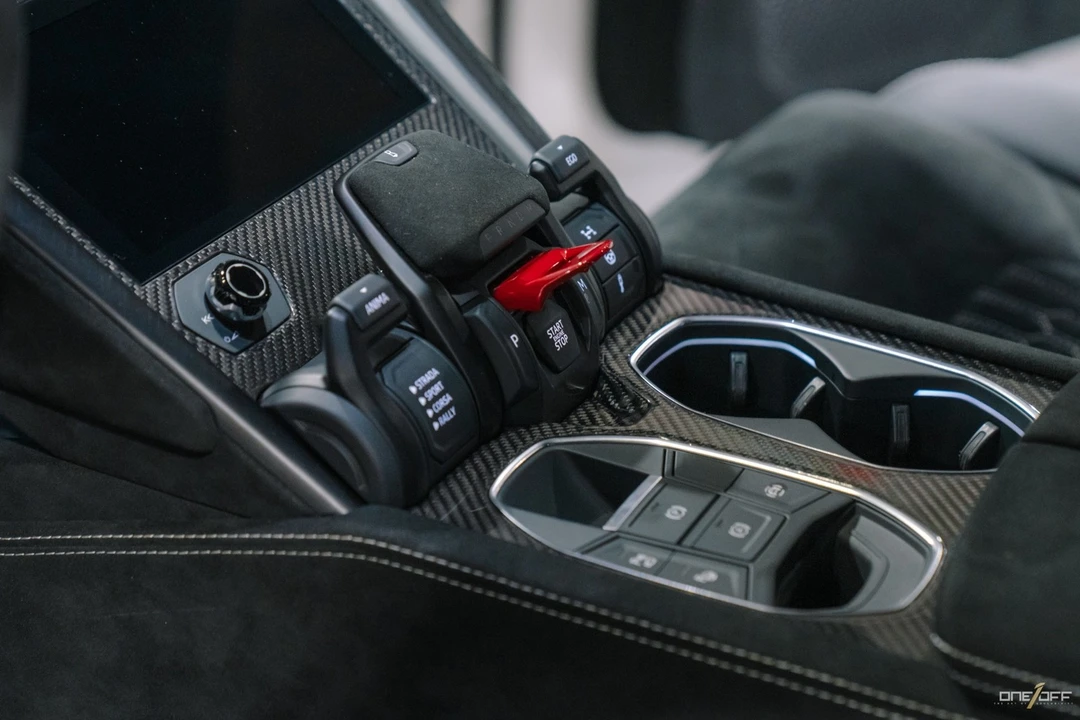 2023 Lamborghini Urus Performante - Image 10 of 12