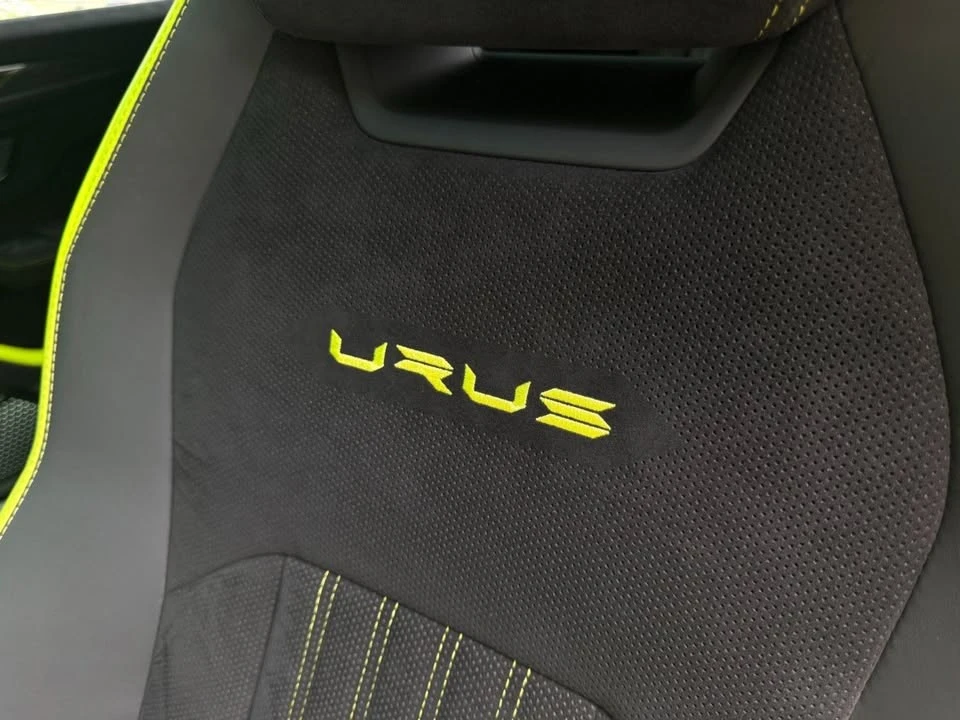 2023 Lamborghini Urus Performante - Image 15 of 20