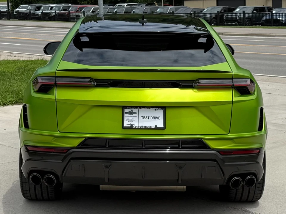 2023 Lamborghini Urus Performante - Image 6 of 31