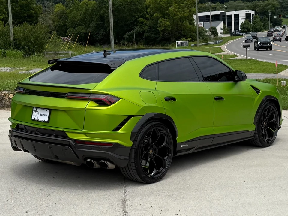 2023 Lamborghini Urus Performante - Image 3 of 31