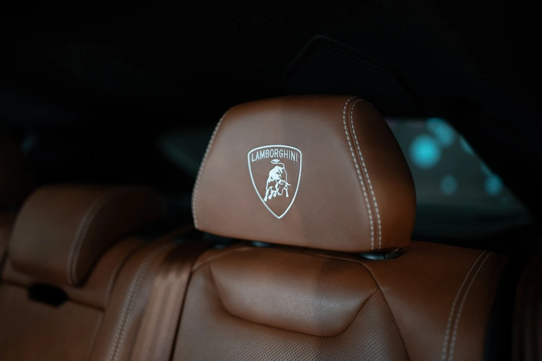 2023 Lamborghini Urus S - Image 16 of 31