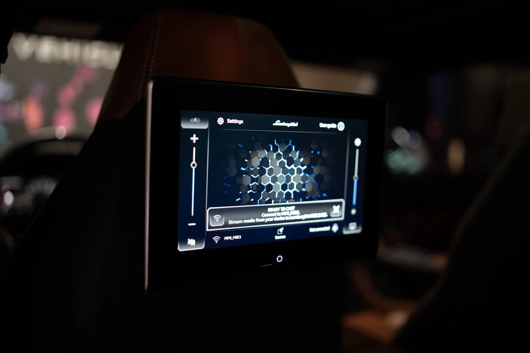 2023 Lamborghini Urus S - Image 18 of 31