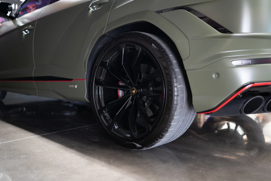 2023 Lamborghini Urus S - Image 24 of 31