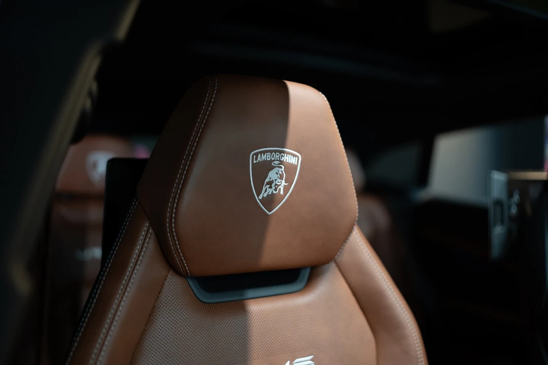 2023 Lamborghini Urus S - Image 14 of 31