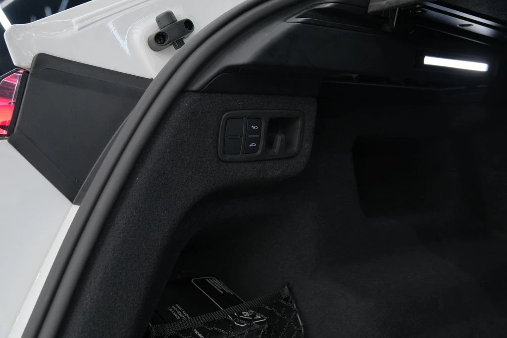 2023 Lamborghini Urus S - Image 14 of 31