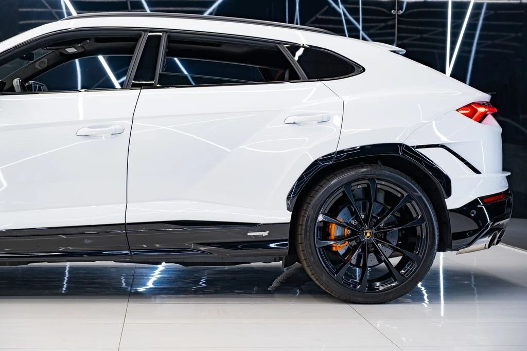 2023 Lamborghini Urus S - Image 7 of 31