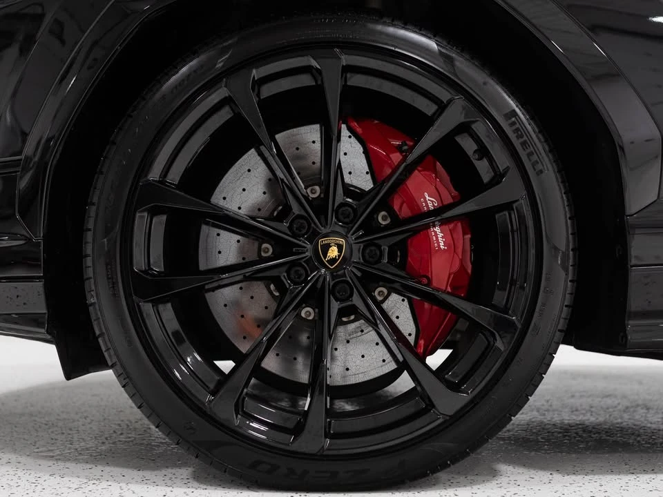 2023 Lamborghini Urus S - Image 13 of 18