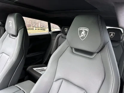 2023 Lamborghini Urus S - Image 12 of 19