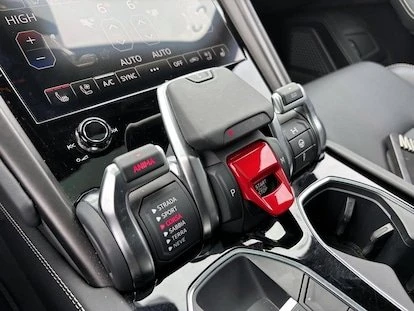 2023 Lamborghini Urus S - Image 17 of 19