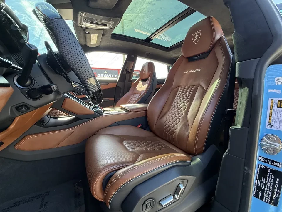 2023 Lamborghini Urus S - Image 12 of 18