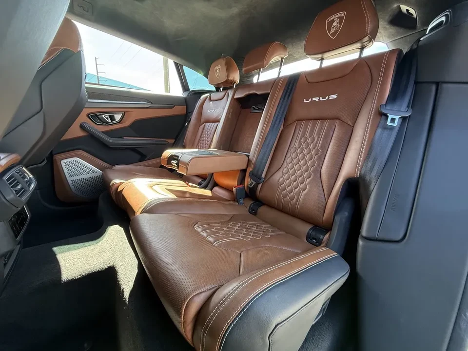 2023 Lamborghini Urus S - Image 13 of 18