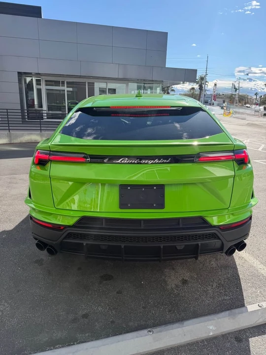 2023 Lamborghini Urus S - Image 5 of 15