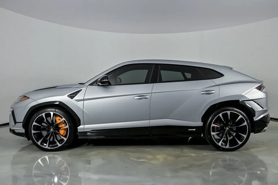 2023 Lamborghini Urus S - Image 8 of 20