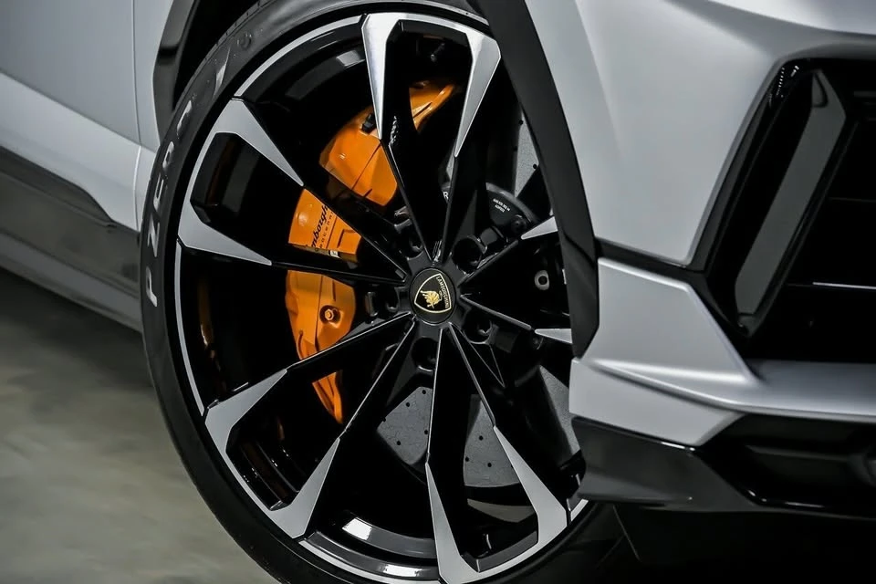2023 Lamborghini Urus S - Image 4 of 20