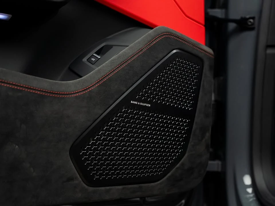 2023 Lamborghini Urus S - Image 15 of 16