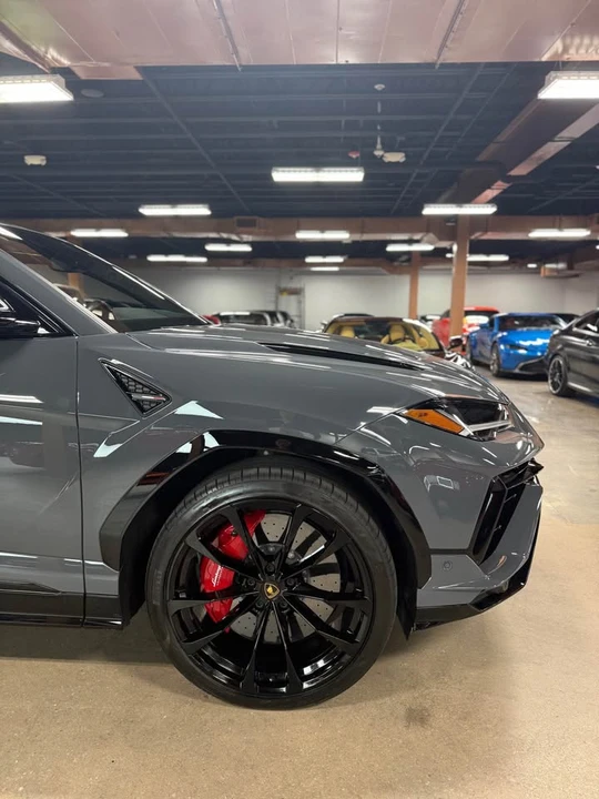 2023 Lamborghini Urus S - Image 2 of 6