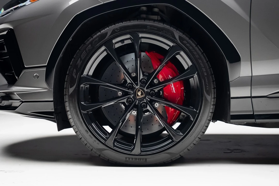 2023 Lamborghini Urus S - Image 19 of 31