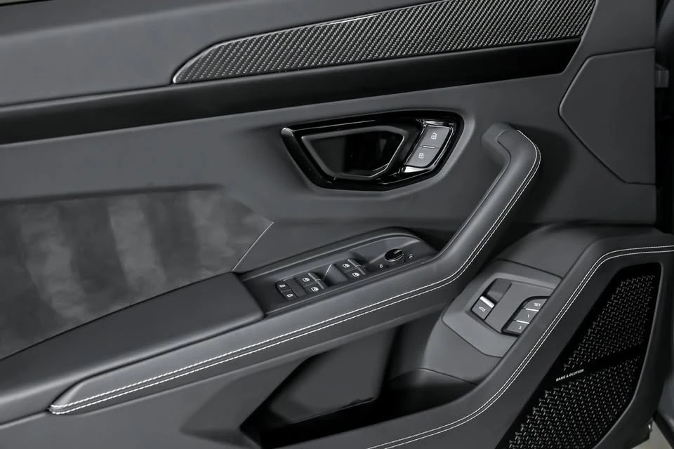 2023 Lamborghini Urus S - Image 18 of 20