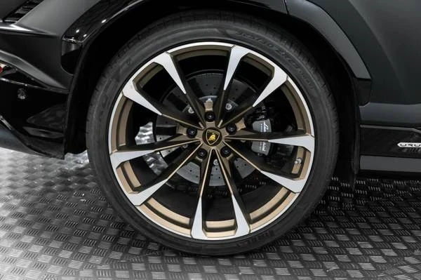 2023 Lamborghini Urus S - Image 19 of 21