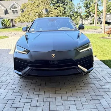 2023 Lamborghini Urus S