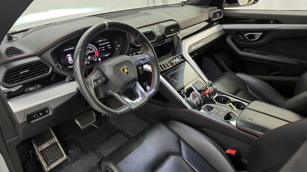 2023 Lamborghini Urus S - Image 16 of 31